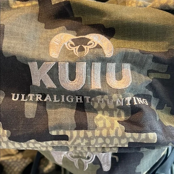 Pro 7800 KUIU Camo Backpack - Picture 2 of 5